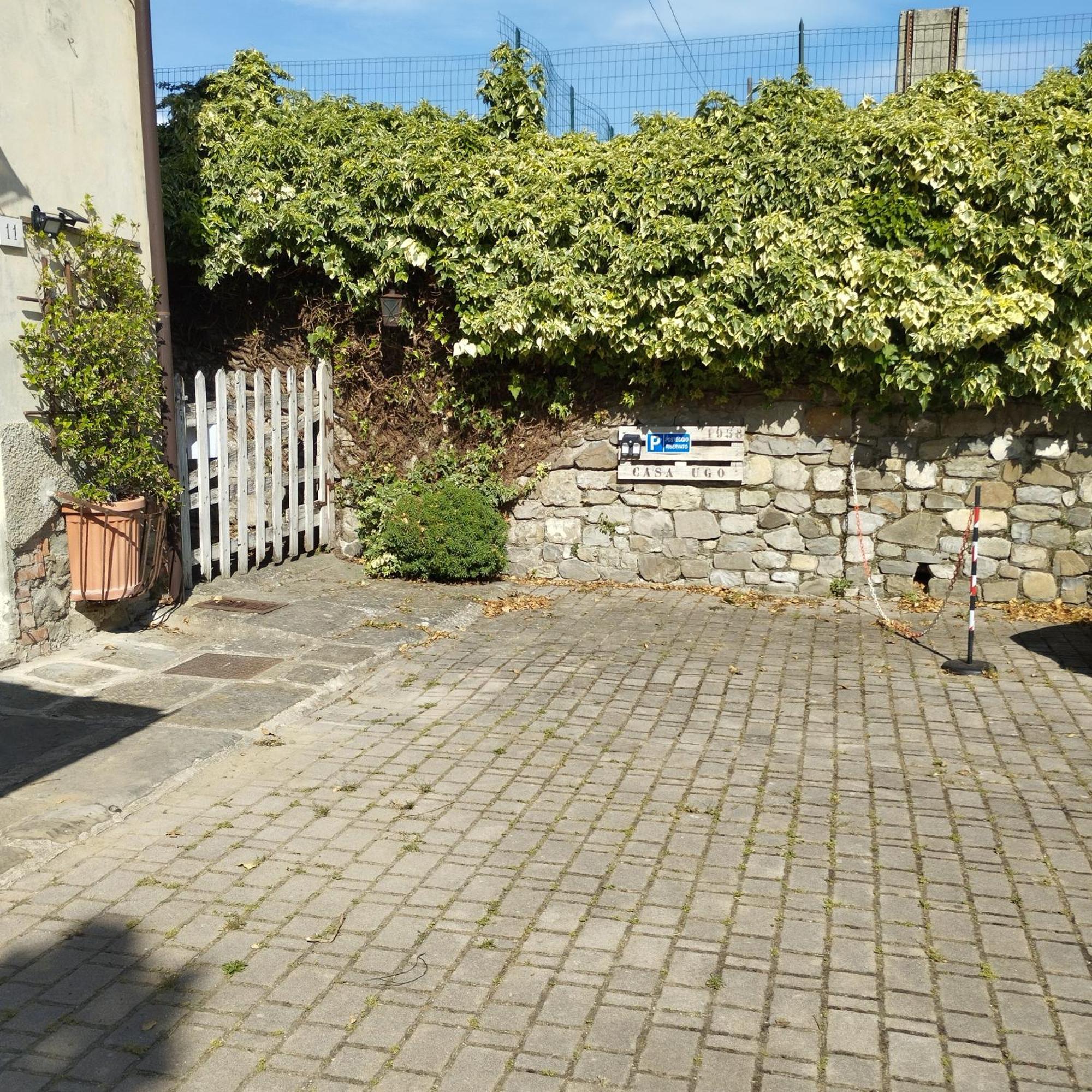 Casa Ugo Apartment Poppi Exterior photo